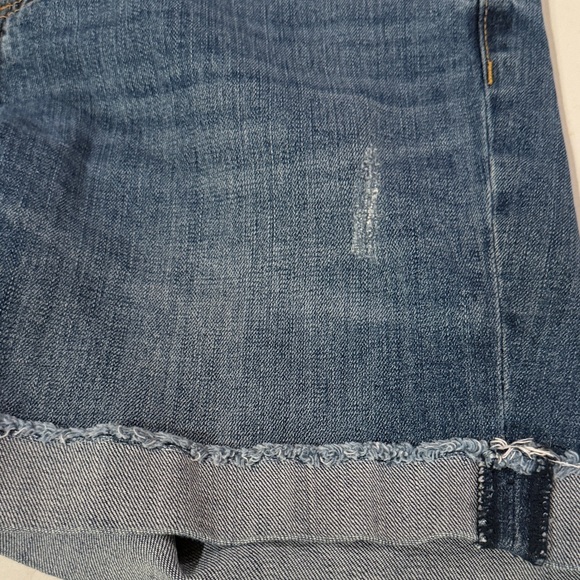 Kut from the Kloth Laty Boyfriend Distressed Blue Jean Shorts - Picture 3 of 7